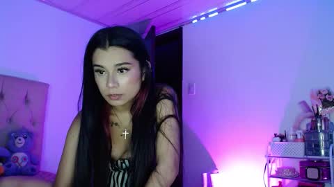 Vicky online show from October 5, 2025, 11:35 pm