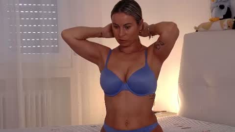 NEW ACCOUNT MariaMIlan  online show from June 12, 2026, 7:18 am