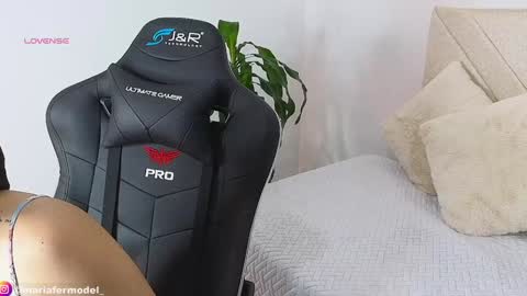 Snapshot of mariafer05 chatting on December 29, 2024, 2:00 pm Maria Fer online show from December 29, 2024, 2:00 pm