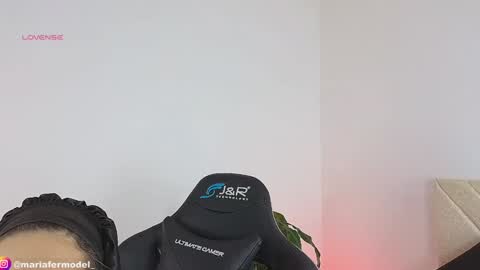 Snapshot of mariafer05 chatting on January 3, 2025, 6:14 pm Maria Fer online show from January 3, 2025, 6:14 pm