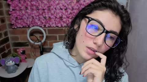 Maria online show from May 8, 2026, 10:48 pm