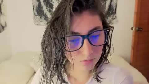 Maria online show from June 18, 2026, 9:41 pm