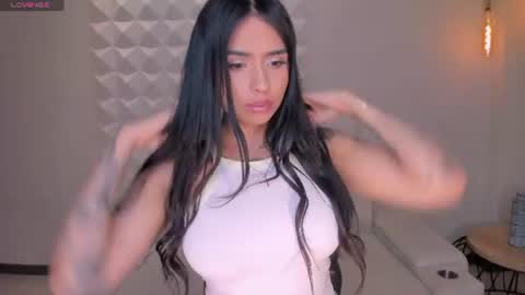 MARIA HERRERA  online show from July 11, 2026, 10:11 pm
