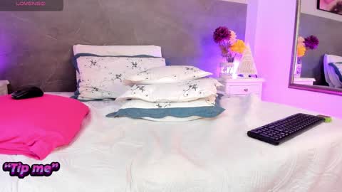 Snapshot of mariajo_sex_ chatting on January 16, 2025, 6:59 pm MARIAJO Dont forget that Mariajosexy20 online show from January 16, 2025, 6:59 pm