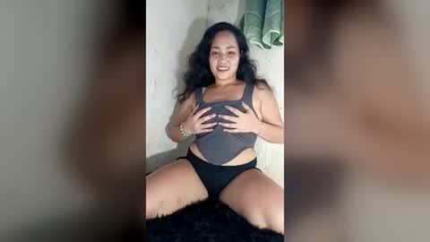 Snapshot of marialuzhot143 chatting on June 13, 2026, 10:02 am marialuzhot143 online show from June 13, 2026, 10:02 am
