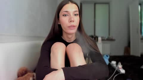 Mariam  online show from May 8, 2026, 1:55 am