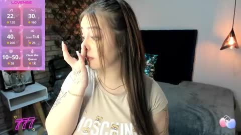 M A R I A N A online show from March 31, 2026, 3:01 pm