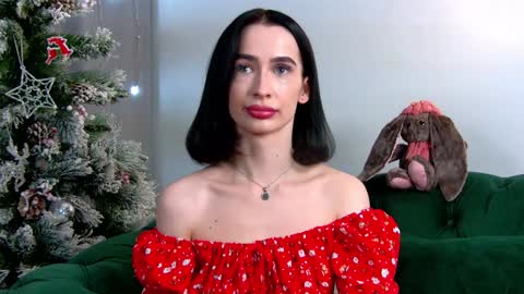 MariaMenson online show from December 13, 2024, 4:38 pm