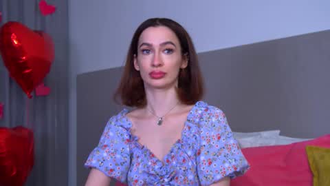 MariaMenson online show from February 20, 2025, 11:32 pm