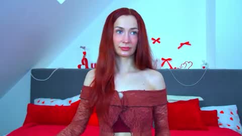 MariaMenson online show from July 7, 2026, 6:38 am