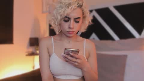 Marian online show from January 9, 2026, 2:47 am