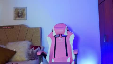 mariana online show from January 25, 2025, 12:37 pm