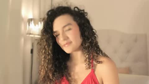 Snapshot of marian_skinny chatting on May 31, 2026, 2:53 am Marian online show from May 31, 2026, 2:53 am