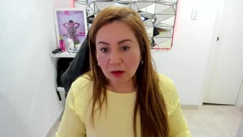 mariana01_m online show from June 22, 2026, 12:57 pm