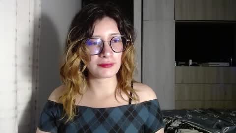 Mariana online show from December 20, 2024, 3:00 pm