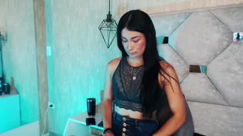 Mariana online show from April 9, 2026, 11:48 am