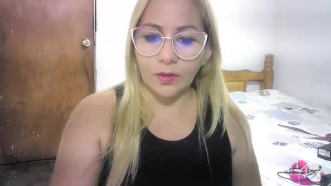 mariana995649 online show from March 14, 2026, 11:21 pm