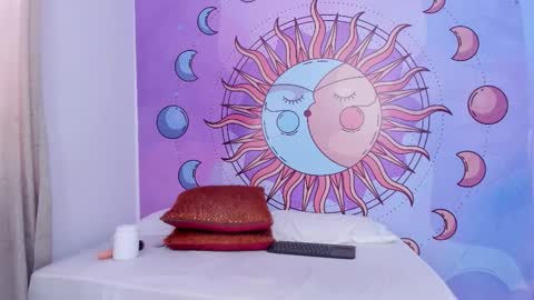 mariana_16_ online show from October 9, 2025, 8:51 pm