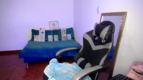 mariana__666 online show from December 17, 2025, 3:12 am