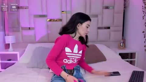 Snapshot of mariana__thompson chatting on August 2, 2026, 2:54 am mariana__thompson online show from August 2, 2026, 2:54 am
