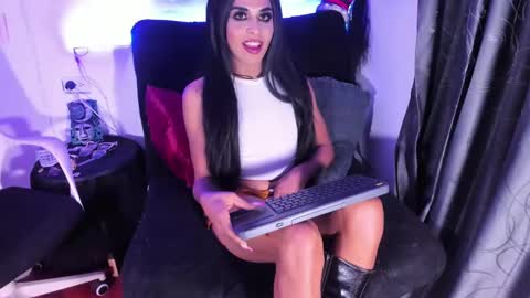 mariana_fadulf_ online show from December 23, 2024, 6:44 am