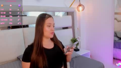 Mariana online show from September 12, 2025, 11:54 am