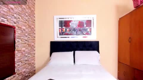 mariana mauricio online show from March 1, 2026, 9:39 pm