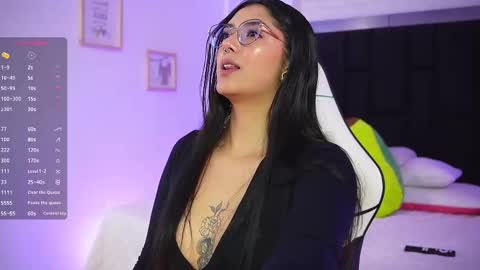 Snapshot of mariana_monroe04 chatting on September 8, 2025, 6:51 pm Mariana online show from September 8, 2025, 6:51 pm