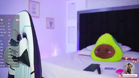 Snapshot of mariana_monroe04 chatting on September 23, 2025, 7:06 pm Mariana online show from September 23, 2025, 7:06 pm