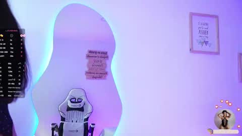 Snapshot of mariana_monroe04 chatting on October 9, 2025, 7:56 pm Mariana online show from October 9, 2025, 7:56 pm