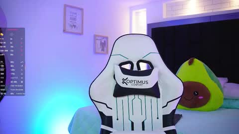 Snapshot of mariana_monroe04 chatting on October 14, 2025, 7:03 pm Mariana online show from October 14, 2025, 7:03 pm