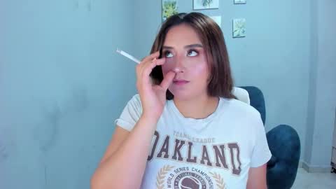    online show from October 18, 2025, 10:43 pm