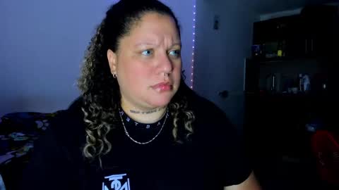   Independent Model online show from September 13, 2025, 6:24 am