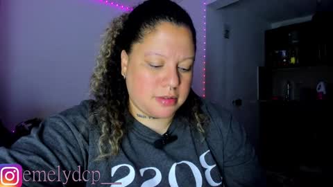 Snapshot of mariana_smittt chatting on September 14, 2025, 7:40 am   Independent Model online show from September 14, 2025, 7:40 am