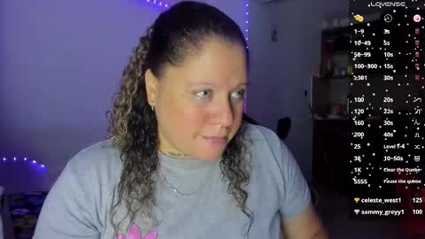 Snapshot of mariana_smittt chatting on October 15, 2025, 6:02 am   Independent Model online show from October 15, 2025, 6:02 am