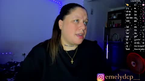 Emely  online show from July 19, 2026, 11:52 pm