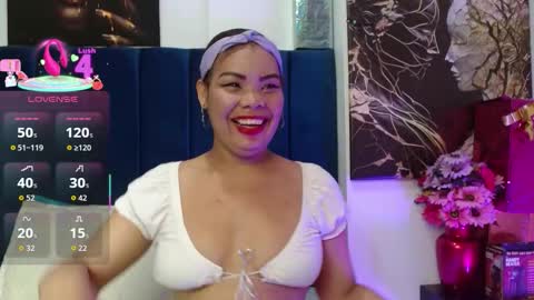 mariana_star1 online show from January 11, 2026, 4:17 am