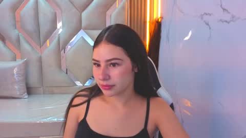 Mariana  online show from September 11, 2025, 12:49 pm