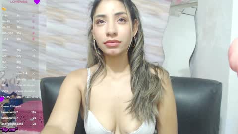 Snapshot of mariana_turner chatting on December 24, 2024, 5:05 am Mariana turner online show from December 24, 2024, 5:05 am