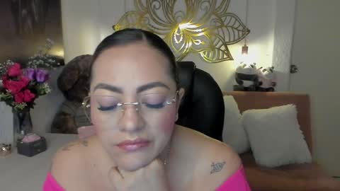 Mariana Lopez online show from January 27, 2025, 3:37 am