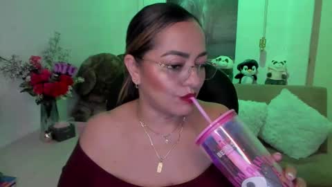 Mariana Lopez online show from February 24, 2025, 6:16 am