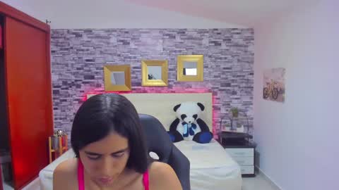 Snapshot of marianaxxx__ chatting on December 20, 2024, 8:12 pm Mariana online show from December 20, 2024, 8:12 pm