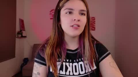 Snapshot of mariangeel_ chatting on October 27, 2025, 11:09 pm mariangeel_ online show from October 27, 2025, 11:09 pm