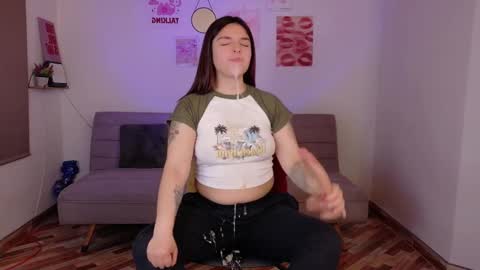 Snapshot of mariangeel_ chatting on October 30, 2025, 11:00 am mariangeel_ online show from October 30, 2025, 11:00 am