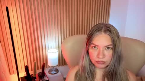 Snapshot of marianl0ve chatting on September 29, 2025, 10:53 am Marian Love online show from September 29, 2025, 10:53 am