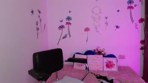 Mariana online show from January 9, 2026, 3:31 am