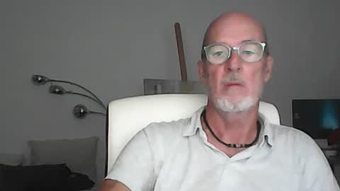 mariano6996xx online show from June 19, 2026, 8:40 am