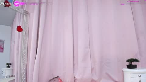 Snapshot of marianrosse chatting on April 11, 2026, 7:40 pm marianrosse online show from April 11, 2026, 7:40 pm