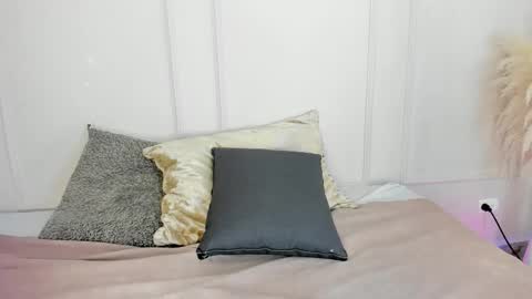 Snapshot of mariapettit chatting on February 21, 2026, 11:22 am Maria Pettit online show from February 21, 2026, 11:22 am