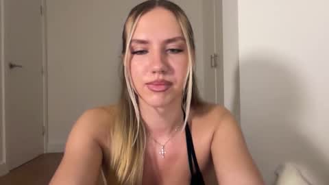 mariareev online show from December 14, 2025, 12:38 am